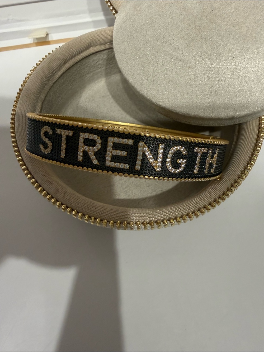 Freida ROTHMAN Strength Bracelet - Picture 3 of 5